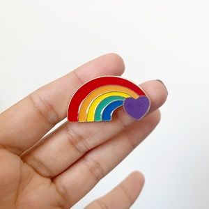 LOVE RAINBOW PRIDE MONTH Rainbow HEART Pin LGBTQ+ support